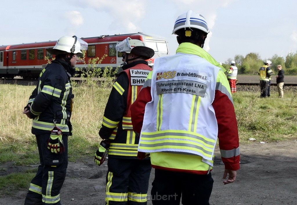 Schwerer VU LKW Zug Bergheim Kenten Koelnerstr P085.JPG - Miklos Laubert